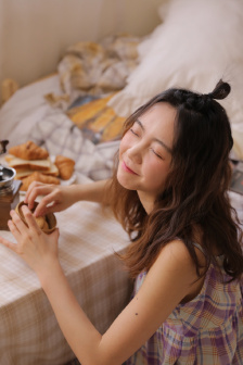 善良的嫂子3字巴巴鱼汤饭惹人